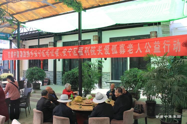 �T���L��